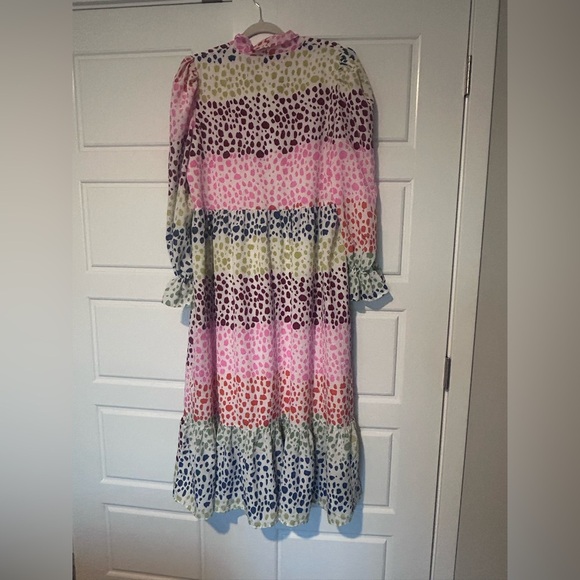 Never Fully Dressed. Size 14. STUNNING! - Picture 6 of 6